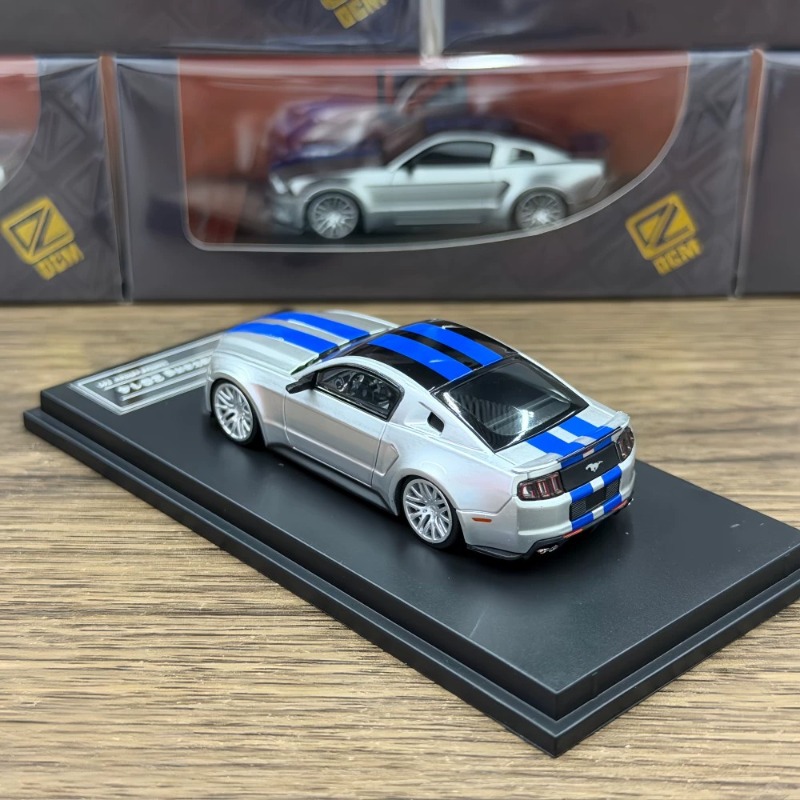 DCM Mustang 2014 Clássico Carr - Car Care avaliação e preço